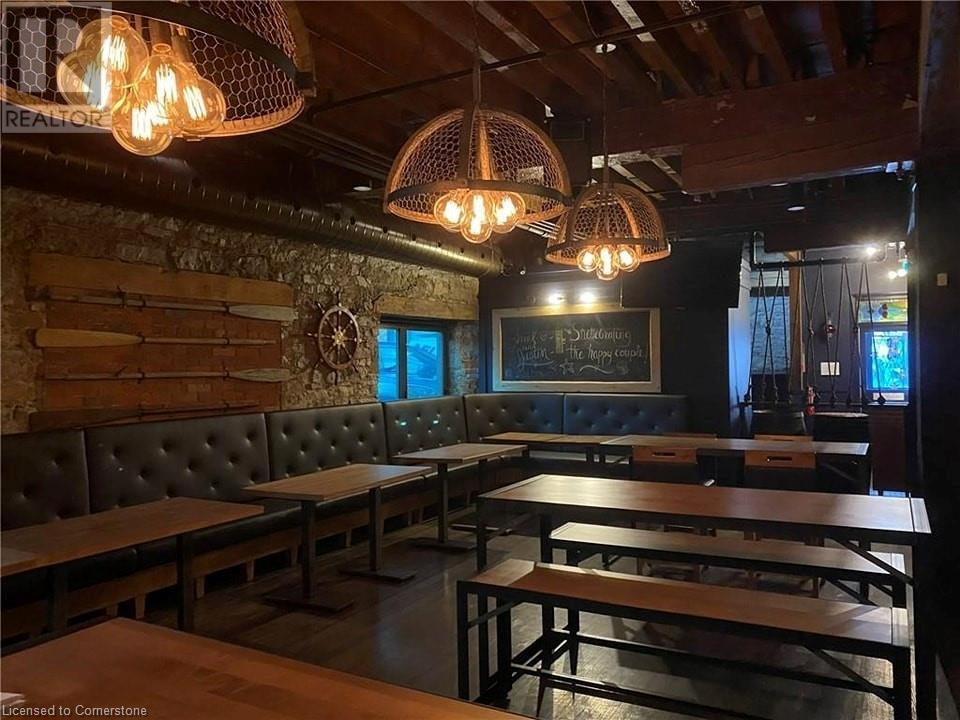 33 Bowen Street, Hamilton, Ontario  L8N 3Y6 - Photo 2 - XH4200529