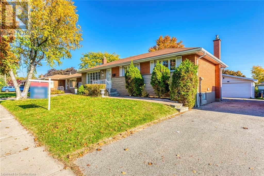 615 Cumberland Avenue, Burlington, Ontario  L7N 2X4 - Photo 2 - 40686490