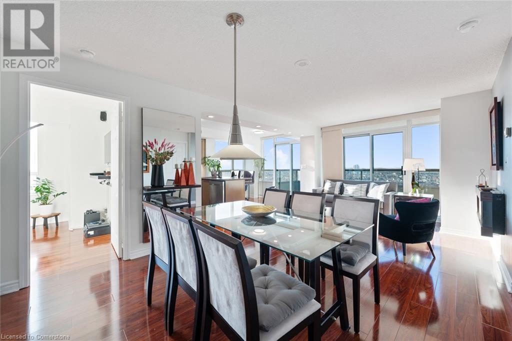 335 Rathburn Road W Unit# 2012, Peel, Ontario  L5B 0C8 - Photo 3 - 40687354