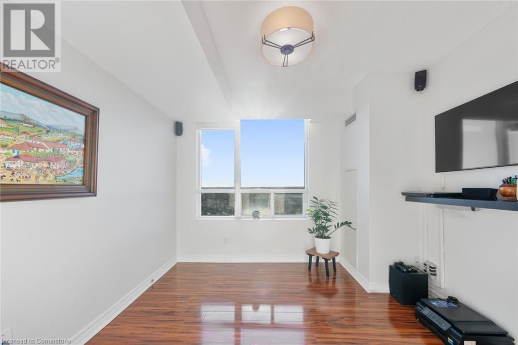 335 Rathburn Road W Unit# 2012, Peel, Ontario  L5B 0C8 - Photo 7 - 40687354