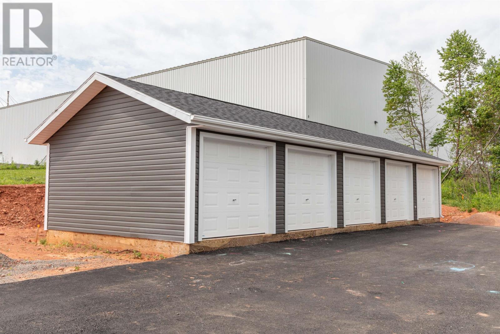 26 Hollis Avenue, Stratford, Prince Edward Island  C1B 2W2 - Photo 6 - 202500133
