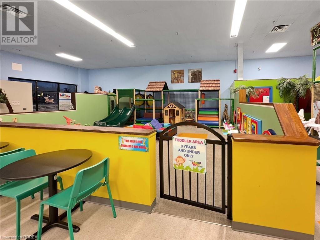 603 E Colborne Street, Brantford, Ontario  N3S 7S8 - Photo 11 - 40686974