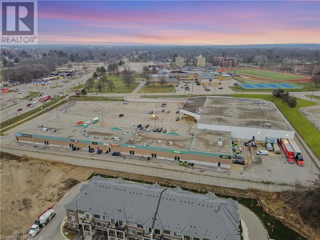 603 E Colborne Street, Brantford, Ontario  N3S 7S8 - Photo 33 - 40686974