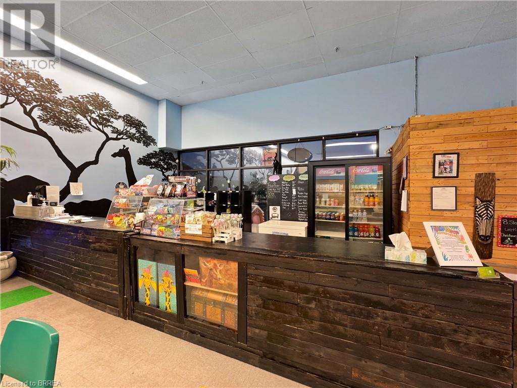 603 E Colborne Street, Brantford, Ontario  N3S 7S8 - Photo 6 - 40686974