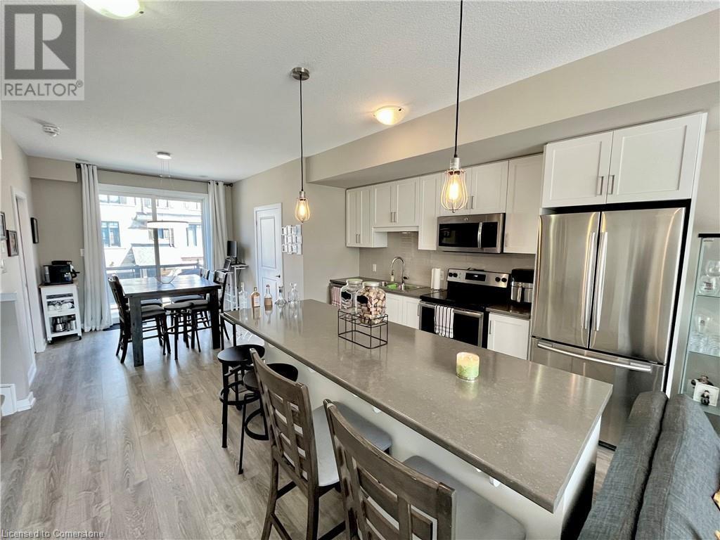 69 Esplanade Lane, Grimsby, Ontario  L3M 0H2 - Photo 1 - 40687330