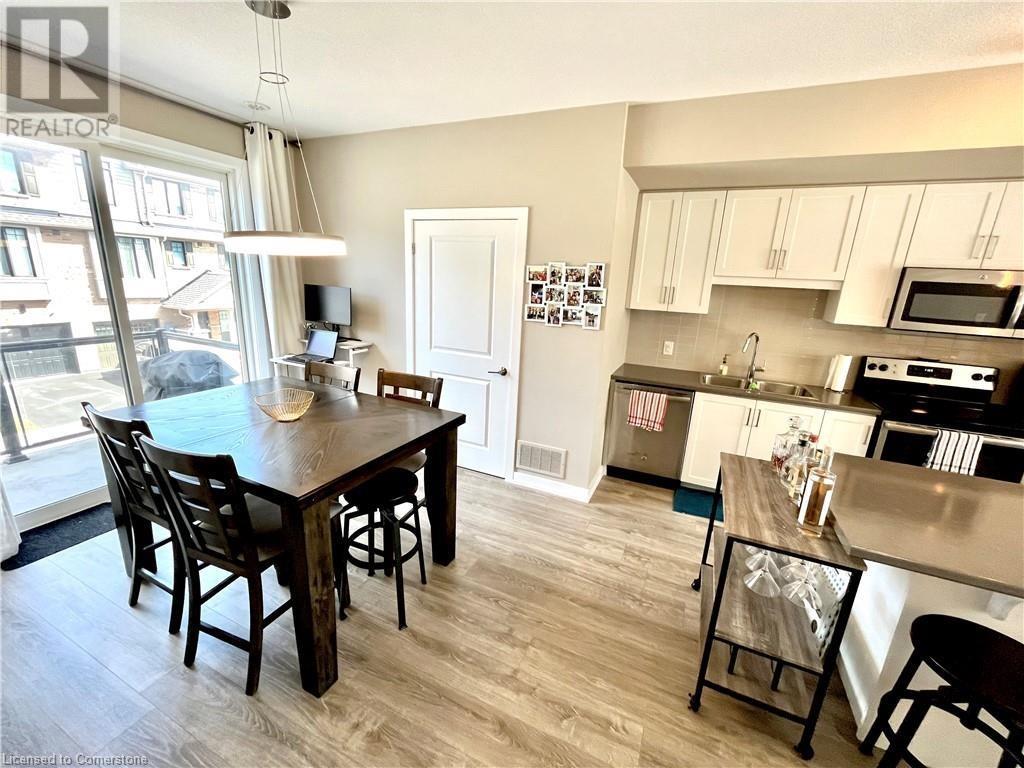 69 Esplanade Lane, Grimsby, Ontario  L3M 0H2 - Photo 4 - 40687330