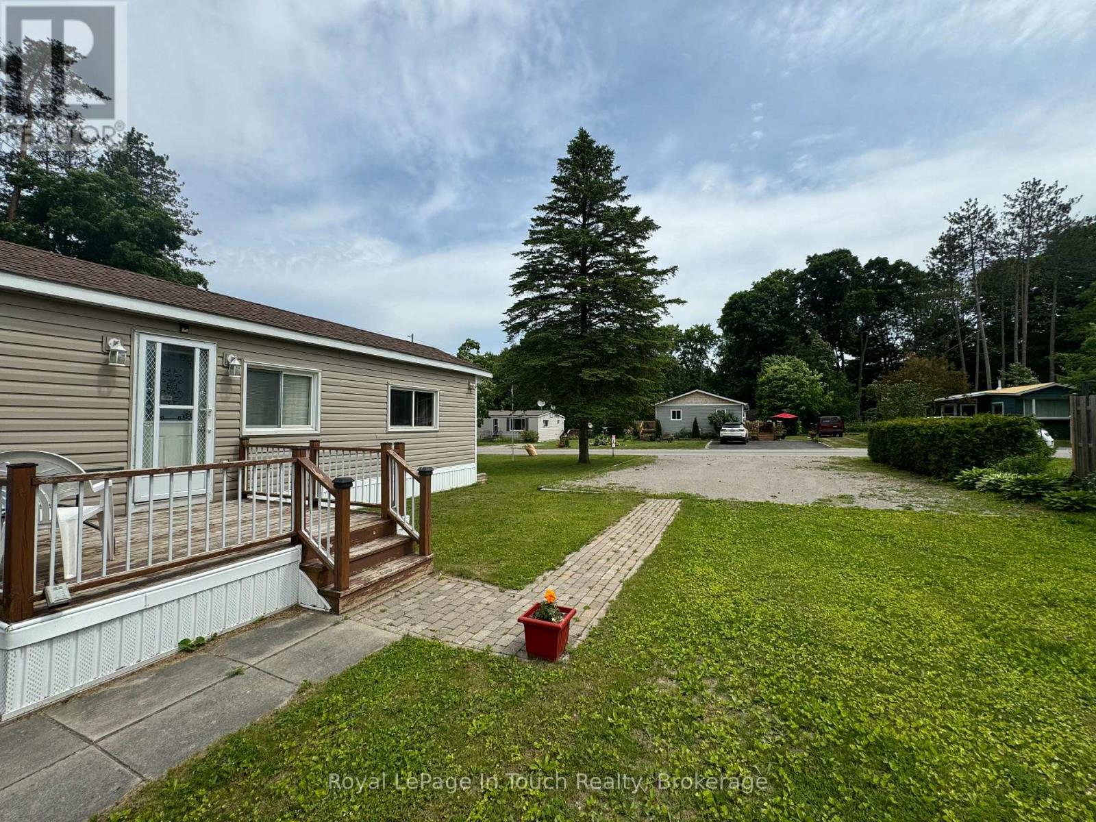 2 - 5263 Elliot Side Road, Tay, Ontario  L4R 4K3 - Photo 6 - S11906218