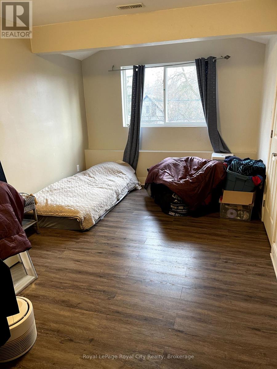 1 - 563 Woolwich Street, Guelph, Ontario  N1H 3Y4 - Photo 13 - X11906199