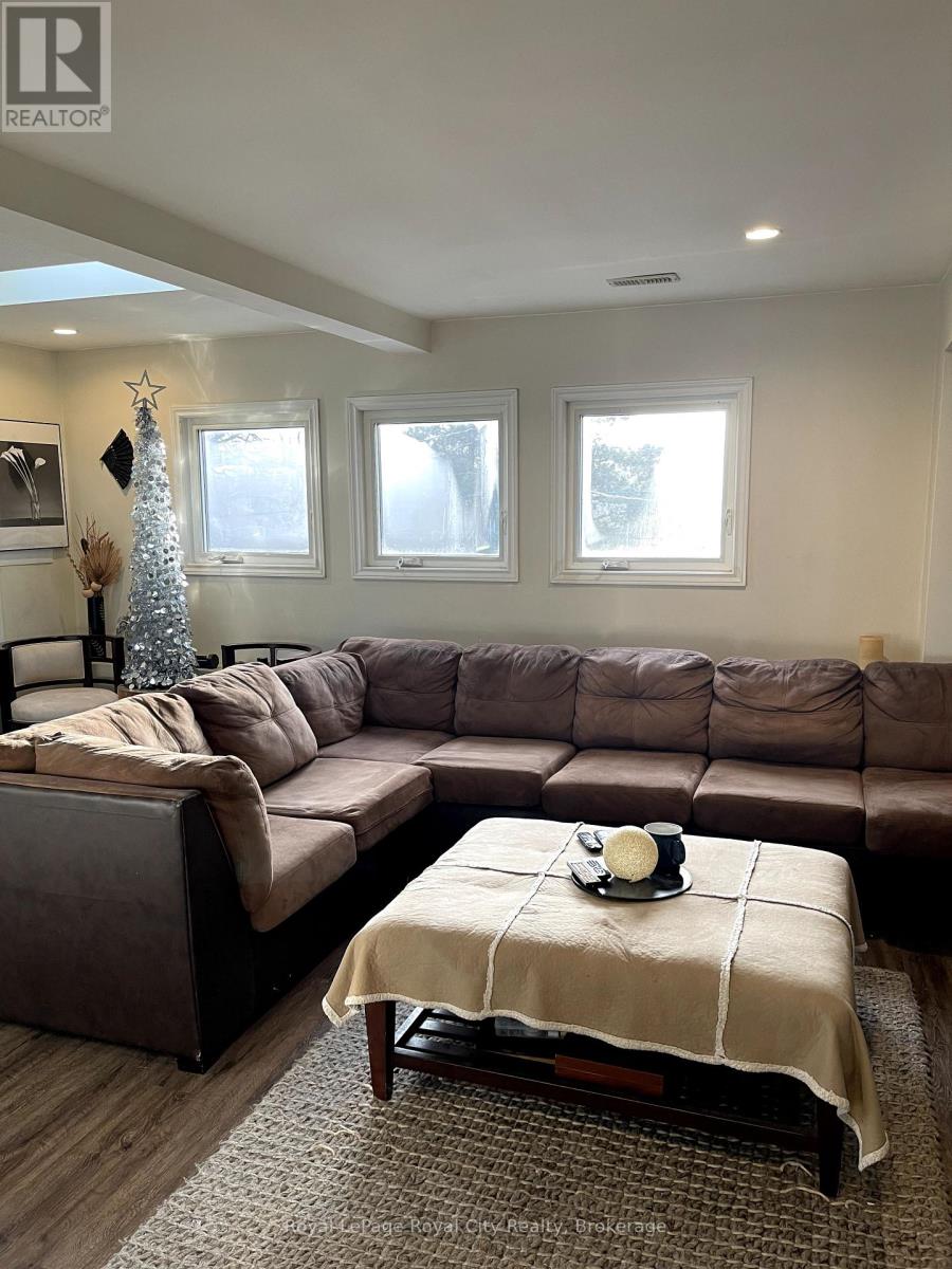 1 - 563 Woolwich Street, Guelph, Ontario  N1H 3Y4 - Photo 6 - X11906199