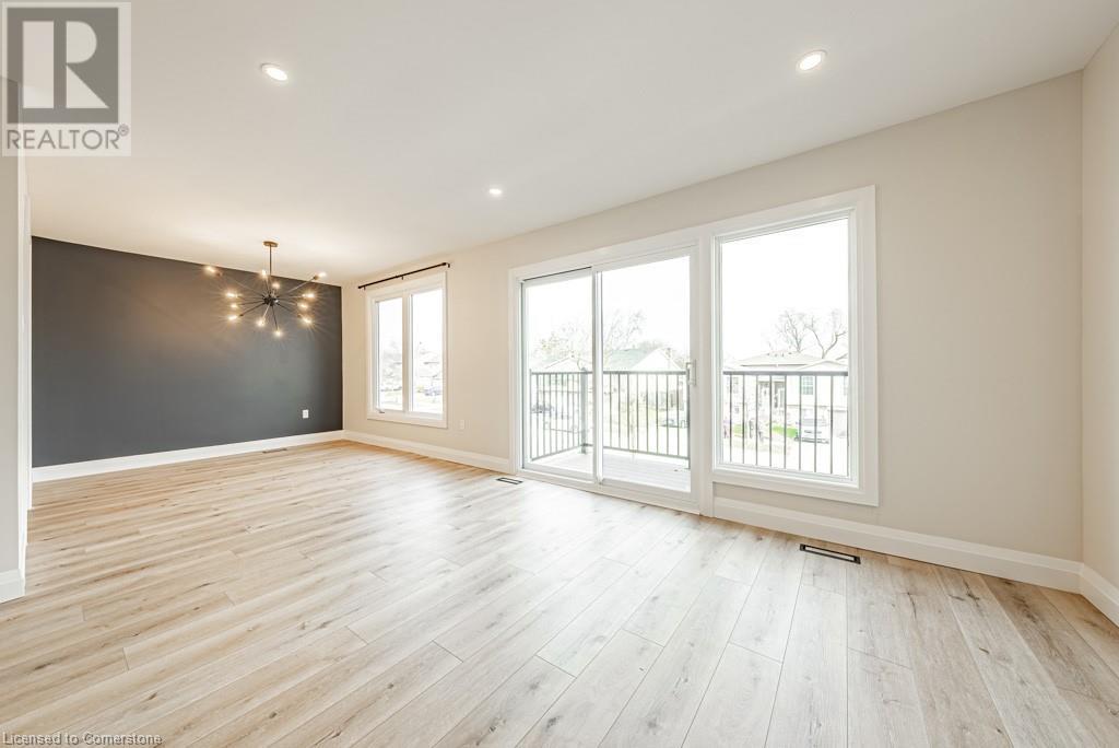 2168 Fairchild Boulevard, Burlington, Ontario  L7P 3E4 - Photo 14 - 40686249