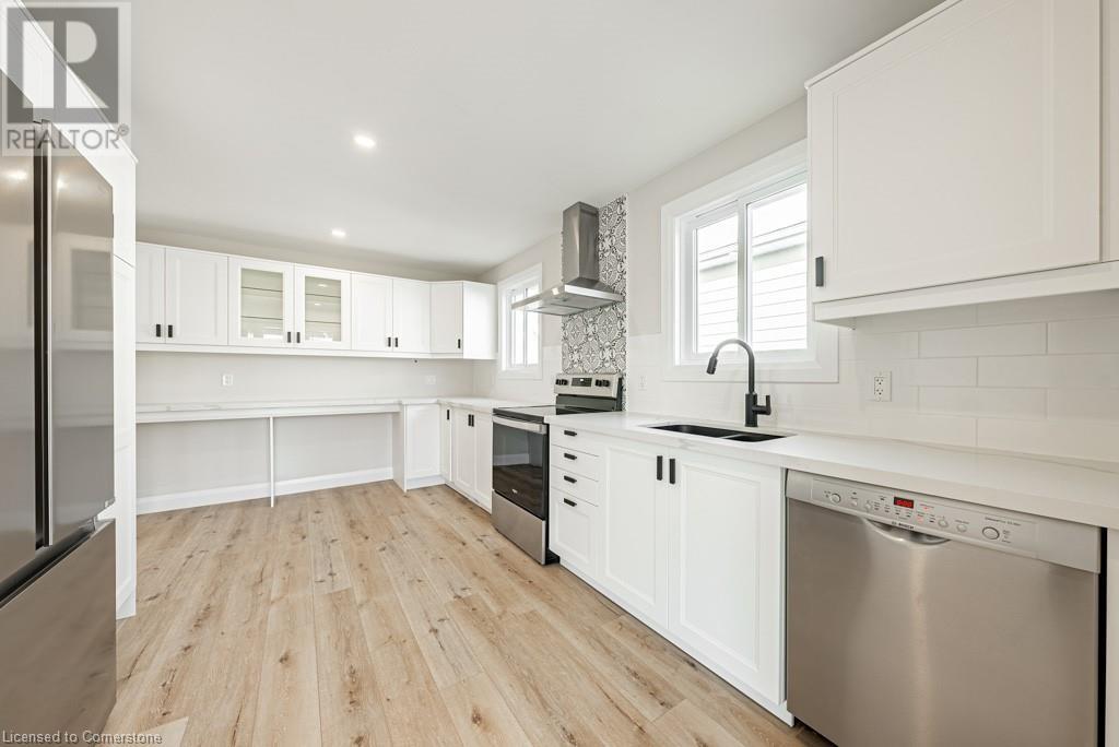 2168 Fairchild Boulevard, Burlington, Ontario  L7P 3E4 - Photo 18 - 40686249