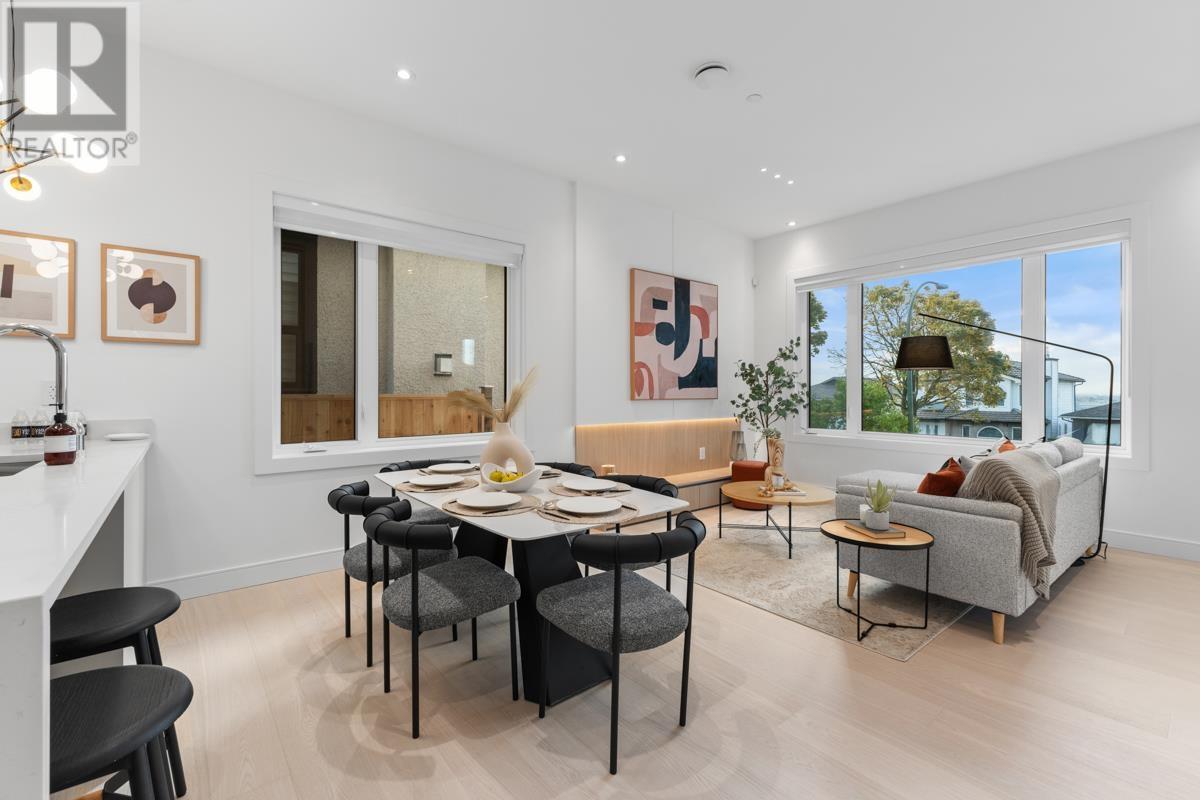 Listing Picture 4 of 34 : 1 927 E 63RD AVENUE, Vancouver / 溫哥華 - 魯藝地產 Yvonne Lu Group - MLS Medallion Club Member