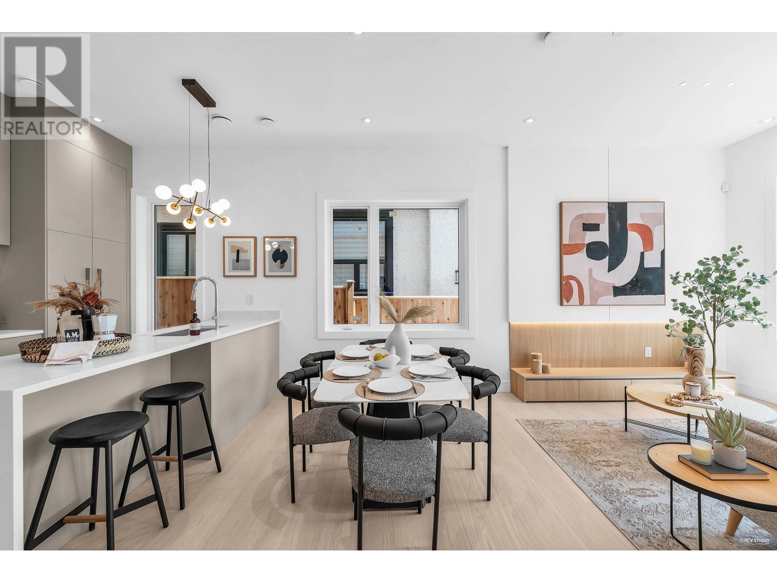 Listing Picture 8 of 34 : 1 927 E 63RD AVENUE, Vancouver / 溫哥華 - 魯藝地產 Yvonne Lu Group - MLS Medallion Club Member