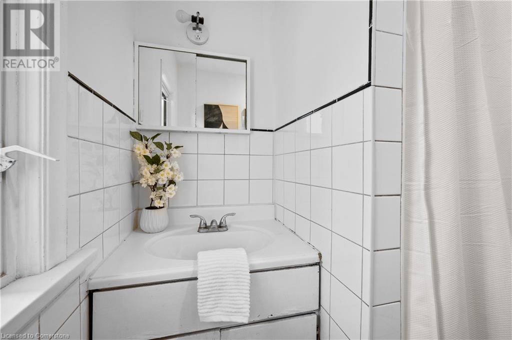 281 Wentworth Street N, Hamilton, Ontario  L8L 5V9 - Photo 26 - 40677849