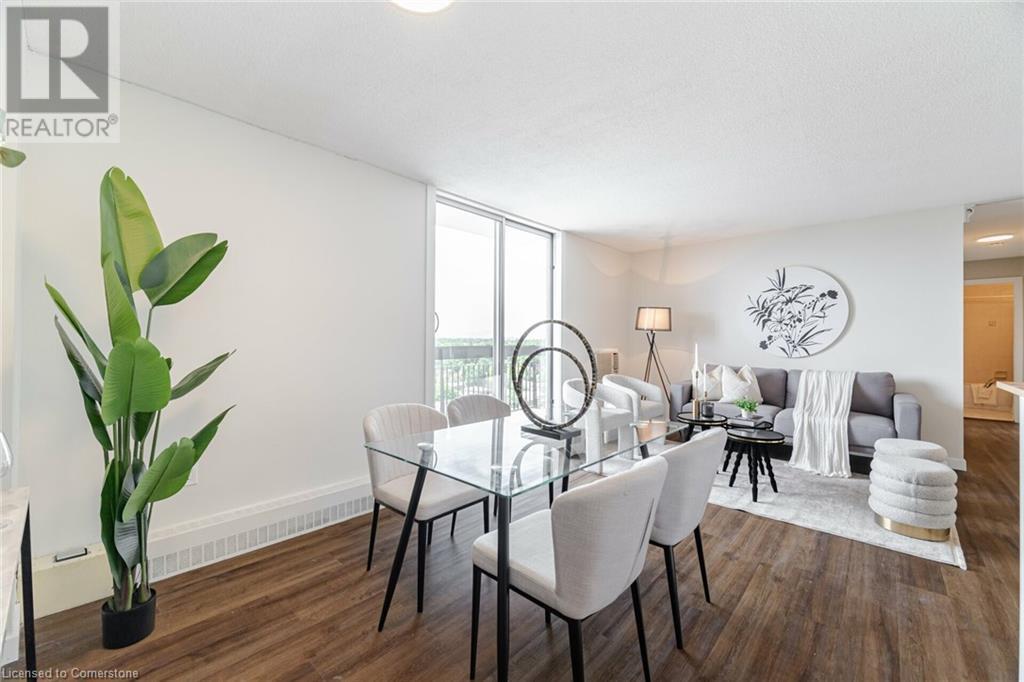 1100 Caven Street Unit# Ph-2, Mississauga, Ontario  L5G 4N3 - Photo 12 - 40687451