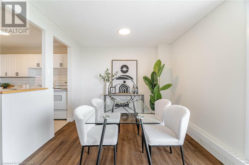 1100 Caven Street Unit# Ph-2, Mississauga, Ontario  L5G 4N3 - Photo 13 - 40687451