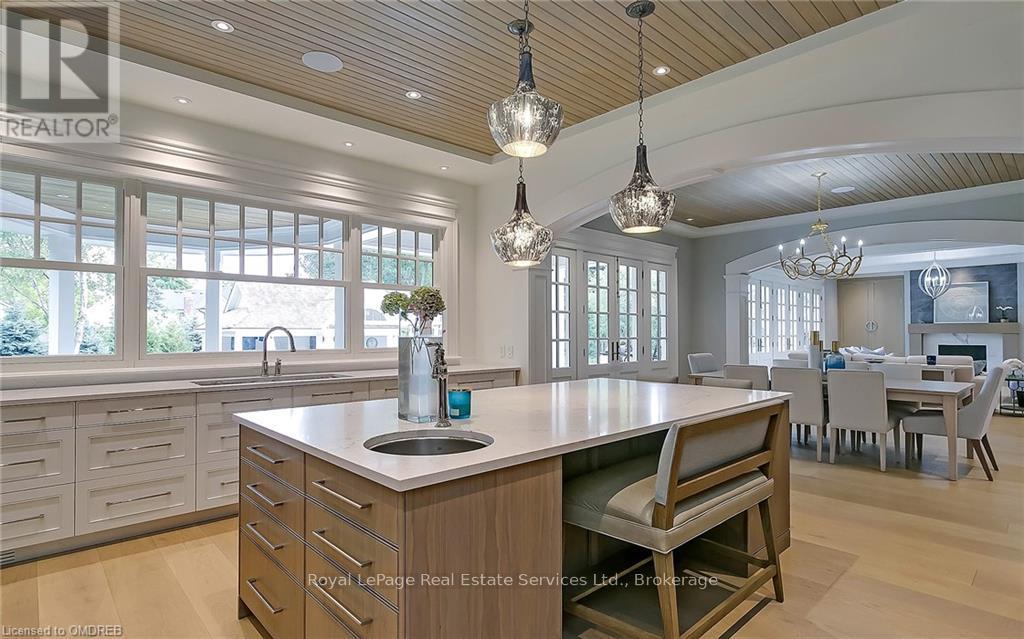 27 Park Avenue, Oakville, Ontario  L6J 3X9 - Photo 10 - W10404218