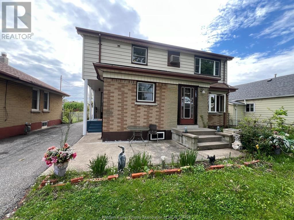 Property at 1465 CALIFORNIA AVENUE image 4