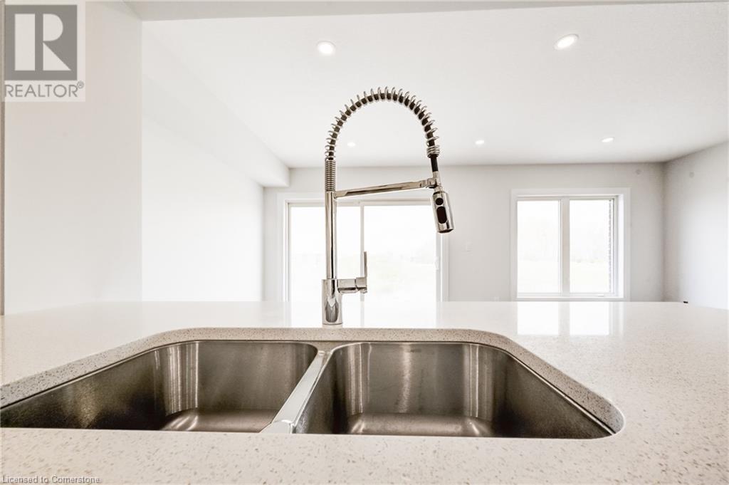 1501 Dunkirk Avenue, Woodstock, Ontario  N4T 0L1 - Photo 9 - 40687077