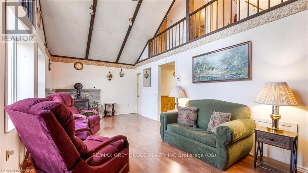 87 Isthmus Bay Road, Northern Bruce Peninsula, Ontario  N0H 1W0 - Photo 10 - X11822735