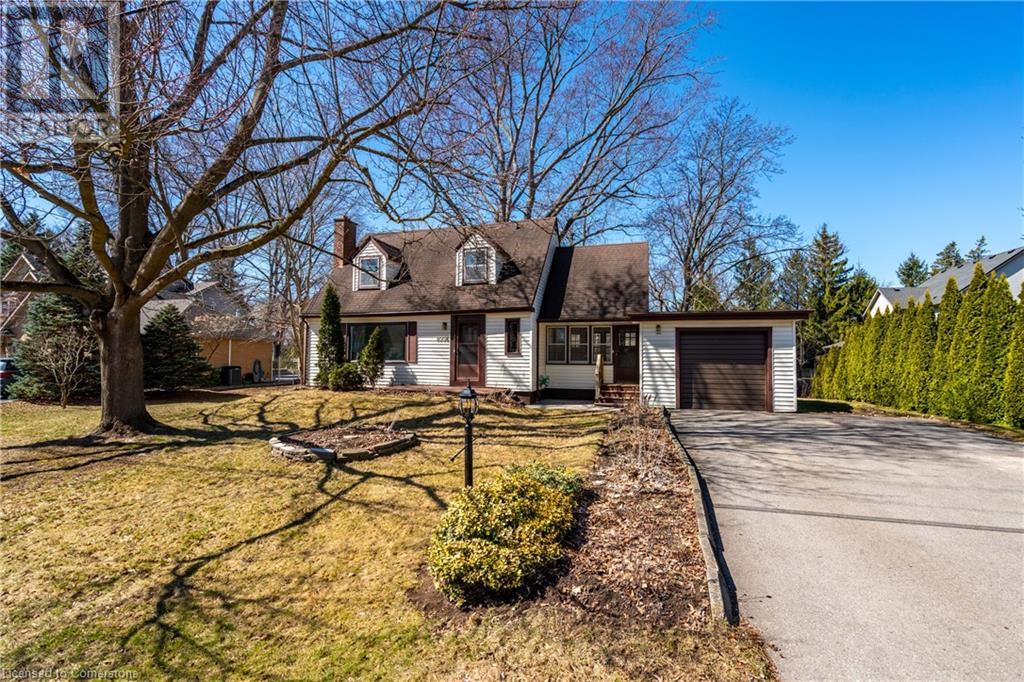 1008 Haist Street, Fonthill, Ontario  L0S 1E4 - Photo 1 - 40687287