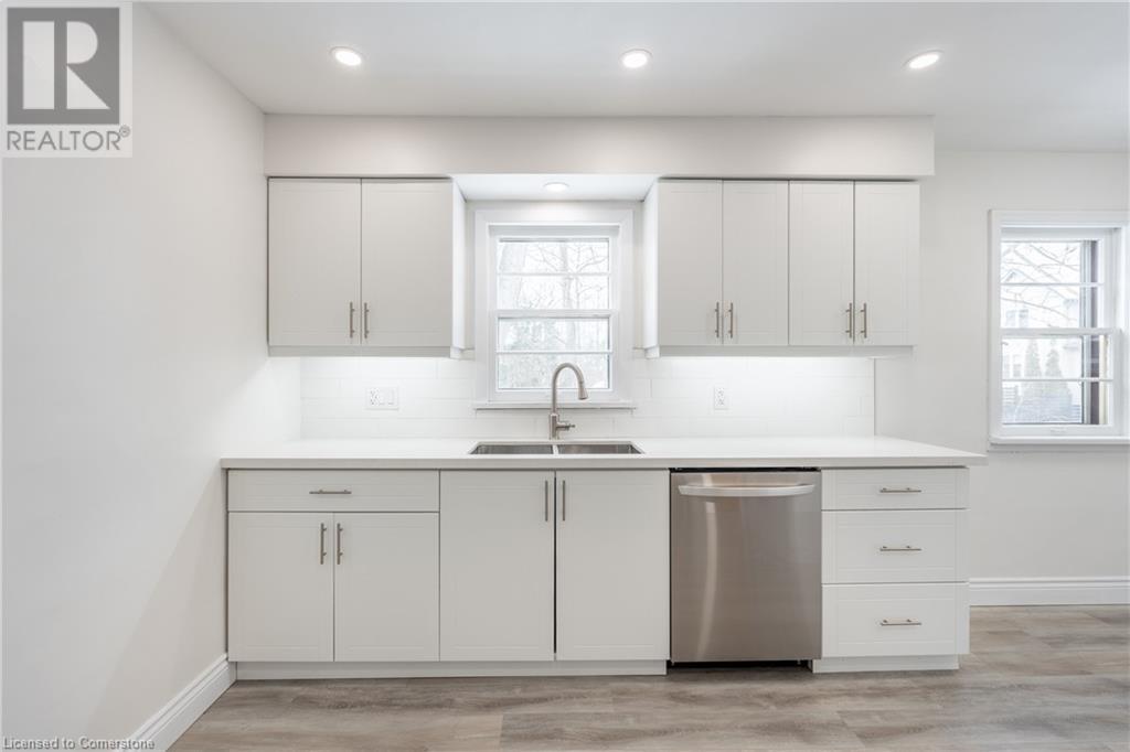 1008 Haist Street, Fonthill, Ontario  L0S 1E4 - Photo 15 - 40687287