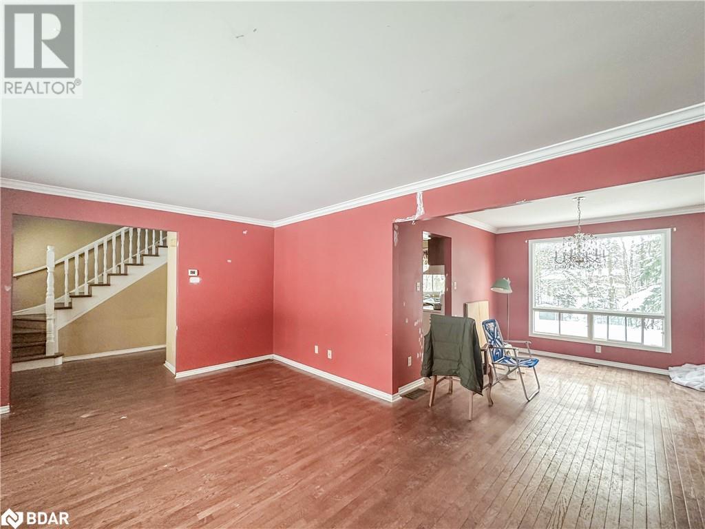 48 Redfern Avenue, Barrie, Ontario  L4N 9G3 - Photo 6 - 40686030