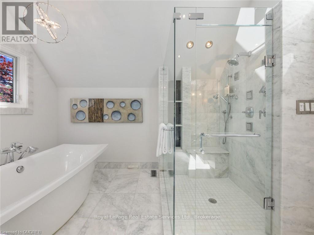 235 Lakewood Drive, Oakville, Ontario  L6K 1B3 - Photo 20 - W10404191