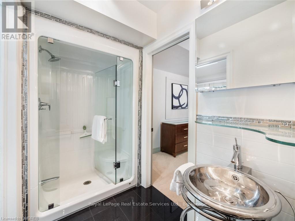 235 Lakewood Drive, Oakville, Ontario  L6K 1B3 - Photo 28 - W10404191