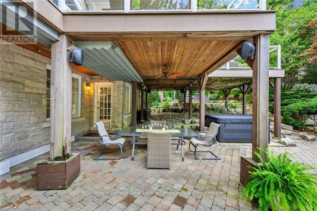 235 Lakewood Drive, Oakville, Ontario  L6K 1B3 - Photo 33 - W10404191