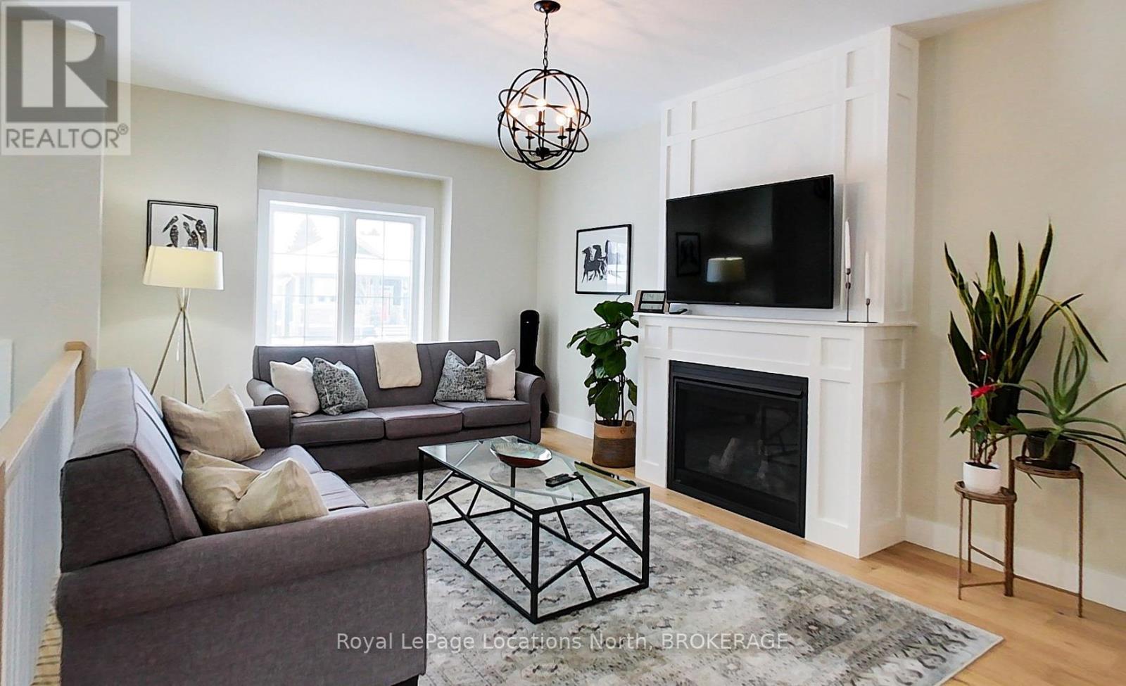 19 Gordon Crescent, Meaford, Ontario  N4L 1C7 - Photo 4 - X10437057