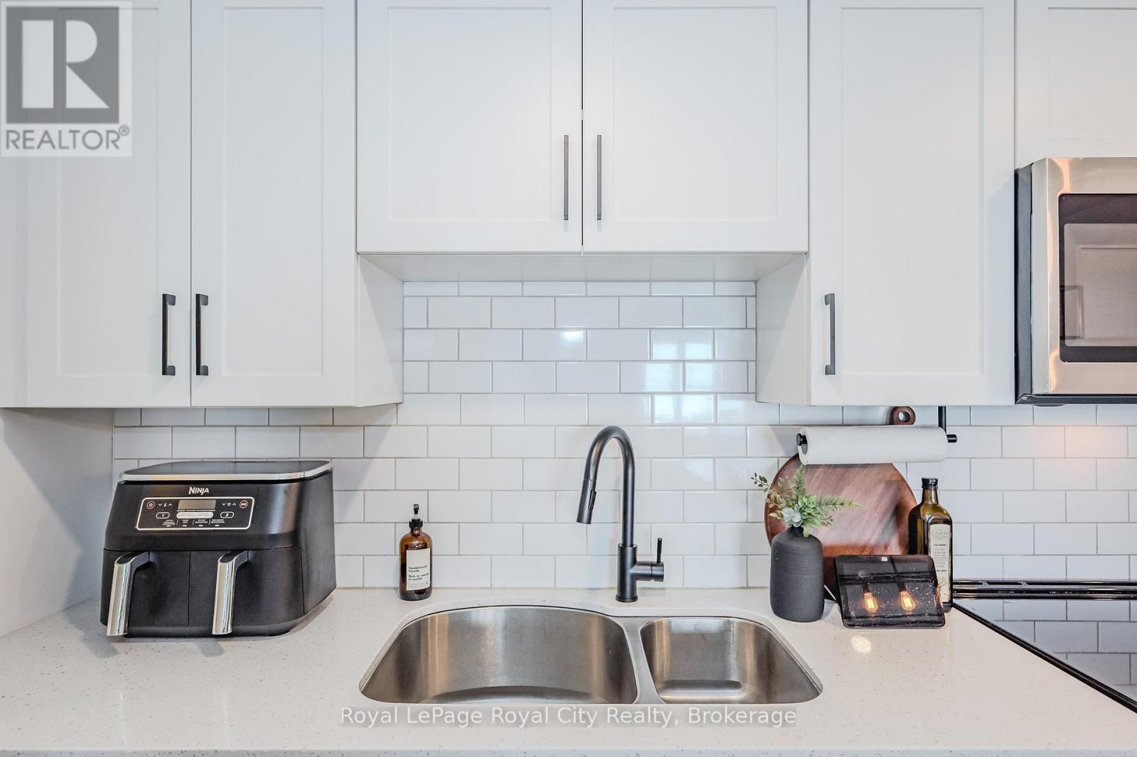 205 - 108 Summit Ridge Drive, Guelph, Ontario  N1E 6X2 - Photo 14 - X11887487