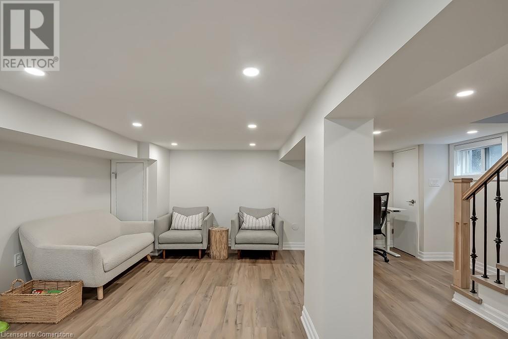 14 Bowsprit Avenue, Toronto, Ontario  M9P 2Y5 - Photo 42 - 40687126