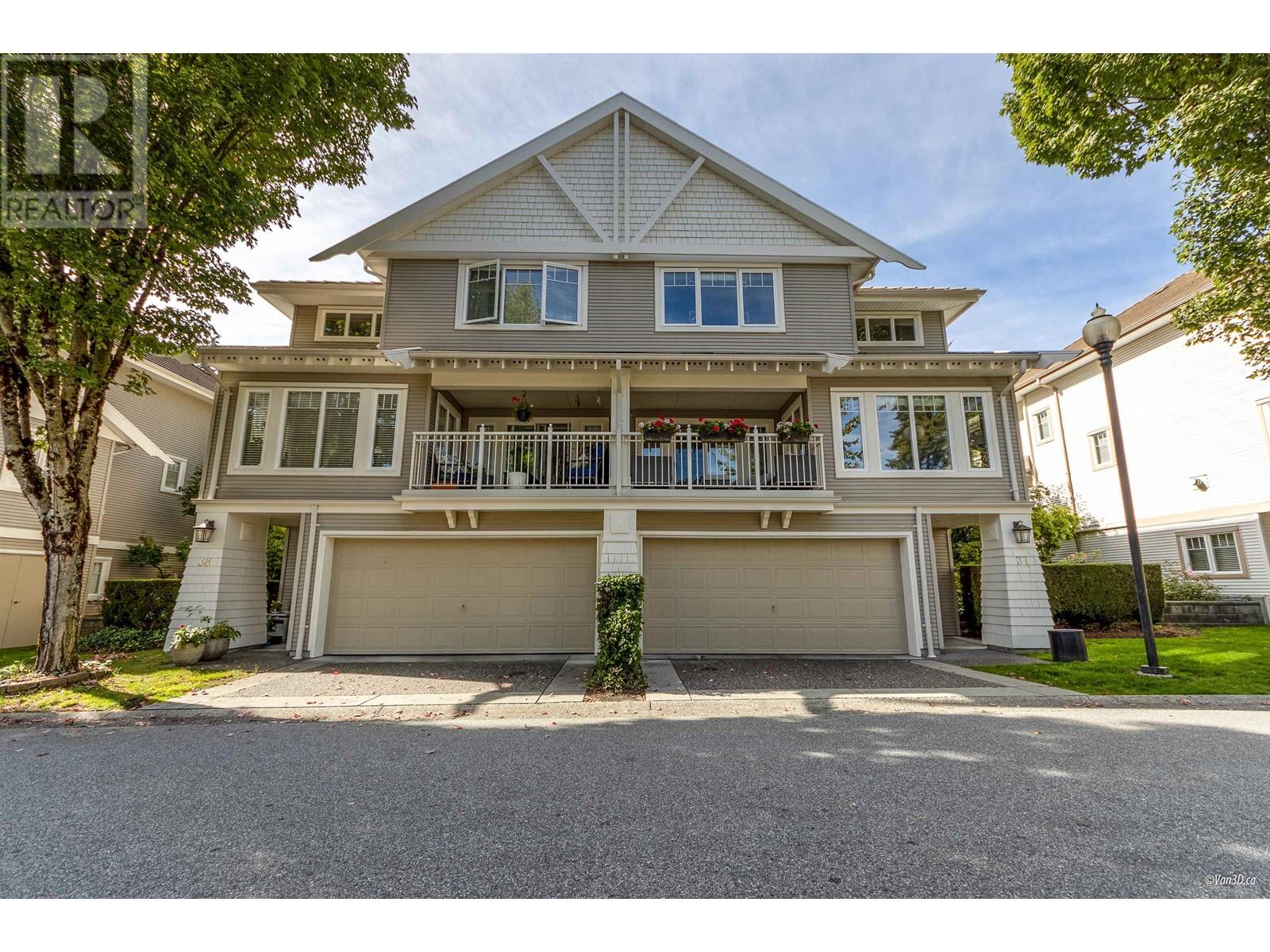 37 3405 Plateau Boulevard, Coquitlam, British Columbia  V3E 3L7 - Photo 2 - R2928468