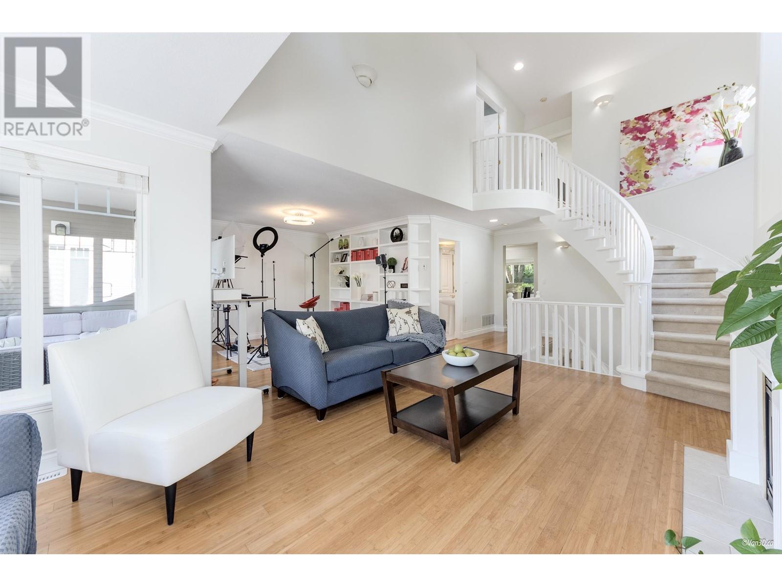 37 3405 Plateau Boulevard, Coquitlam, British Columbia  V3E 3L7 - Photo 12 - R2928468