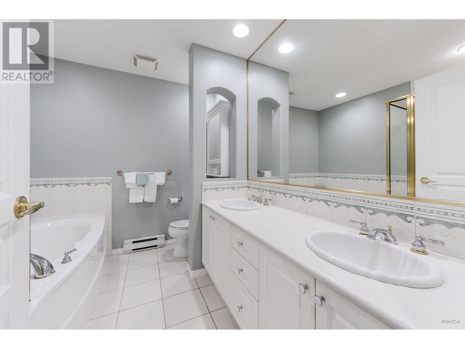 37 3405 Plateau Boulevard, Coquitlam, British Columbia  V3E 3L7 - Photo 25 - R2928468
