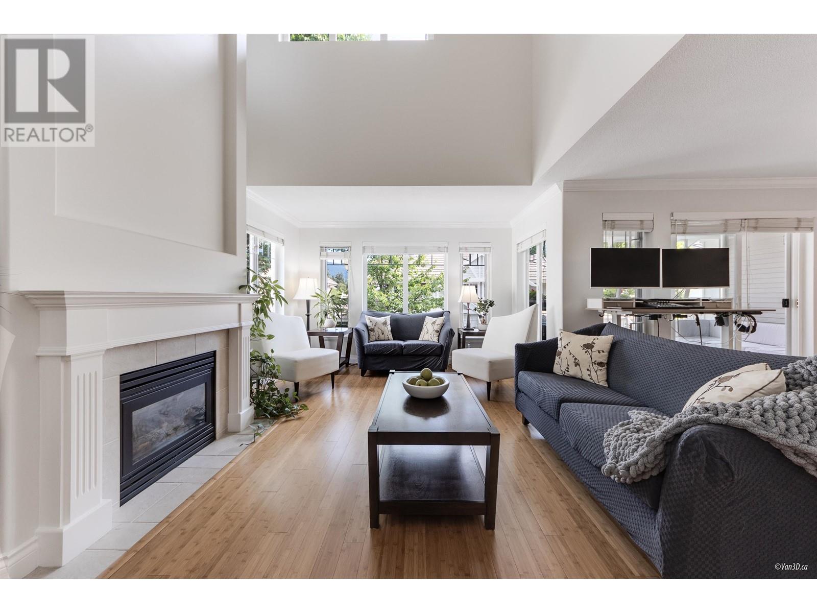 37 3405 Plateau Boulevard, Coquitlam, British Columbia  V3E 3L7 - Photo 11 - R2928468