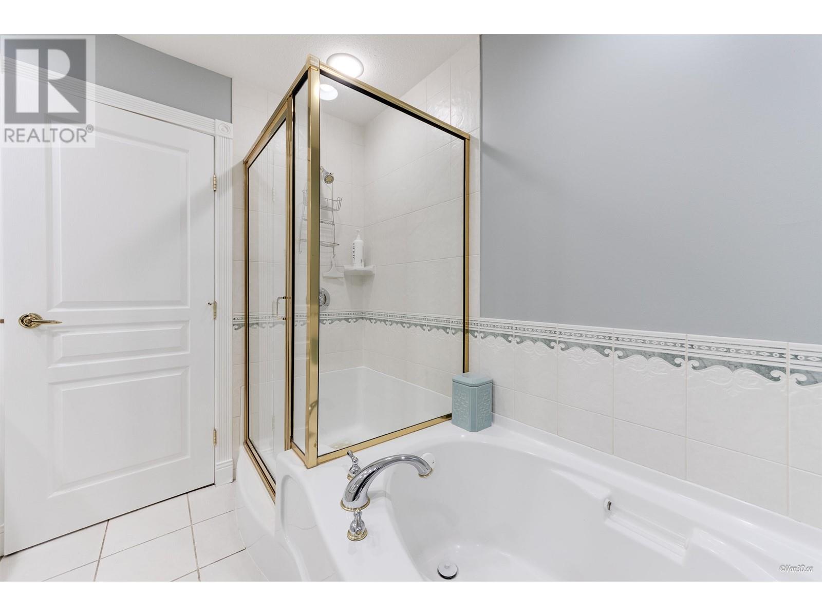 37 3405 Plateau Boulevard, Coquitlam, British Columbia  V3E 3L7 - Photo 26 - R2928468