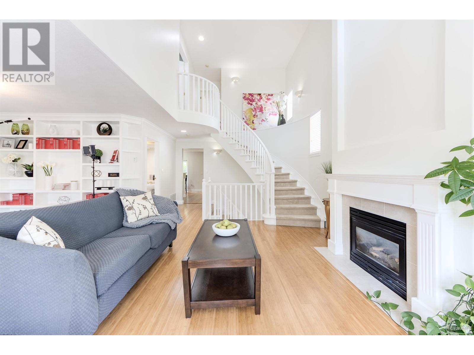 37 3405 Plateau Boulevard, Coquitlam, British Columbia  V3E 3L7 - Photo 10 - R2928468