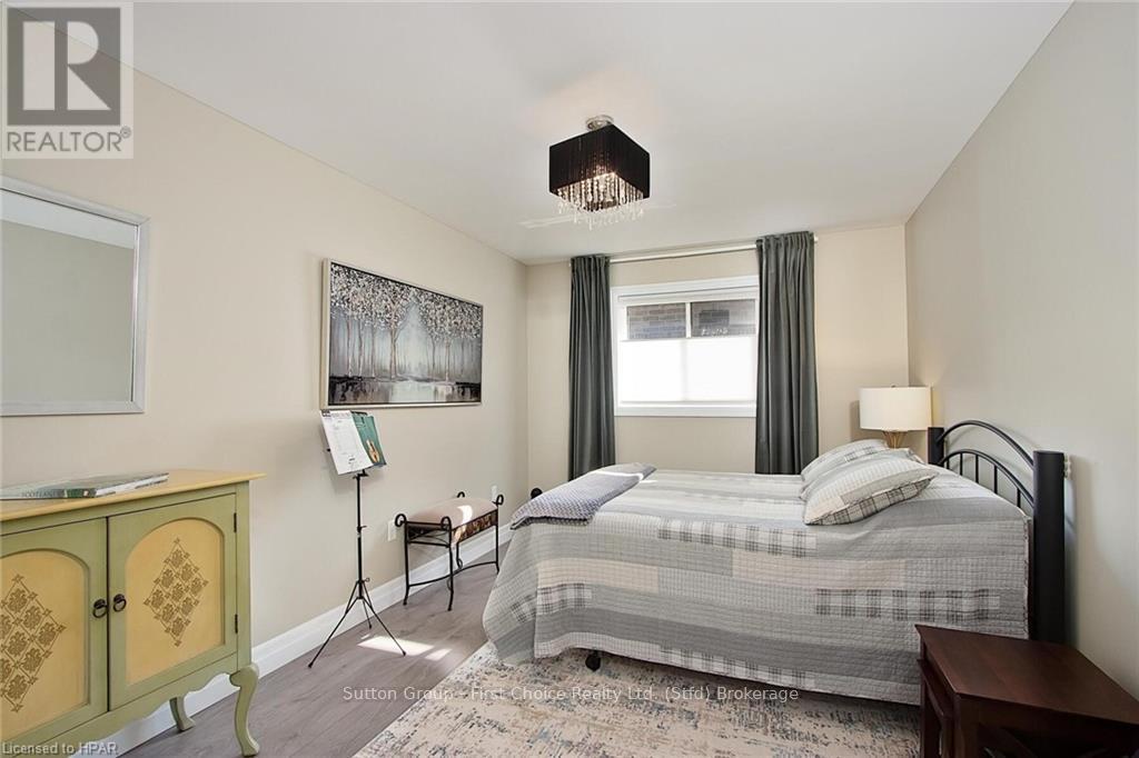 247 Sunset Drive, West Perth, Ontario  N0K 1N0 - Photo 19 - X10780665