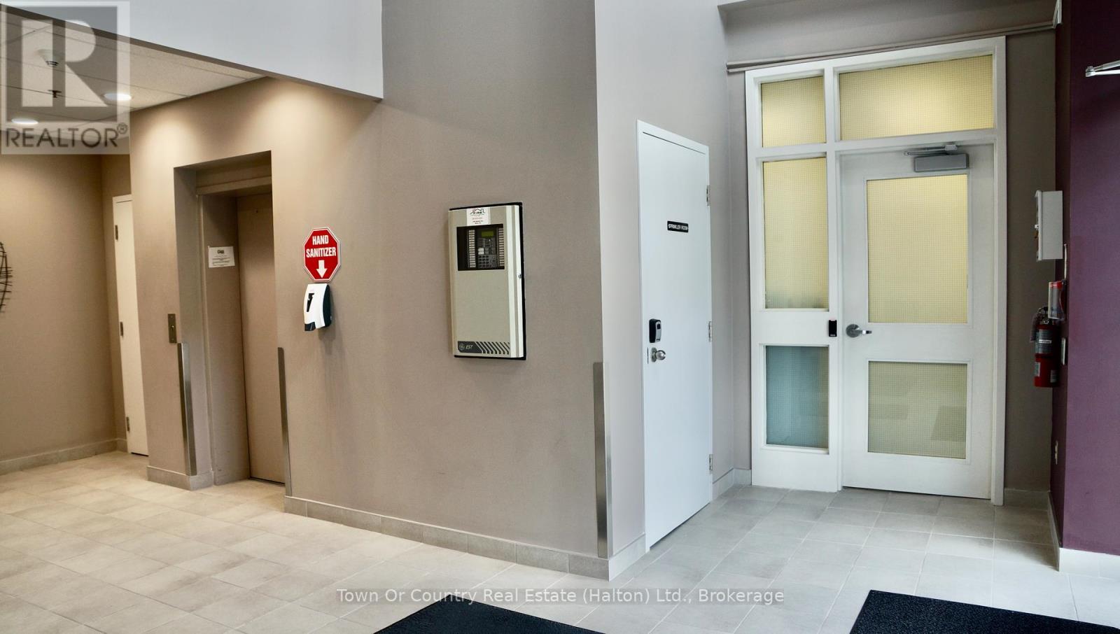 226 - 336 Bronte Street S, Milton (Bronte Meadows), Ontario  L9T 7W6 - Photo 3 - W11906486