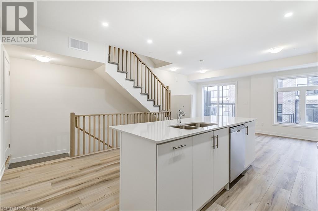 755 Omega Drive Unit# 202, Pickering, Ontario  L1V 0H1 - Photo 10 - 40687364