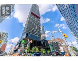 2106 - 8 EGLINTON AVENUE E, Toronto, Ontario