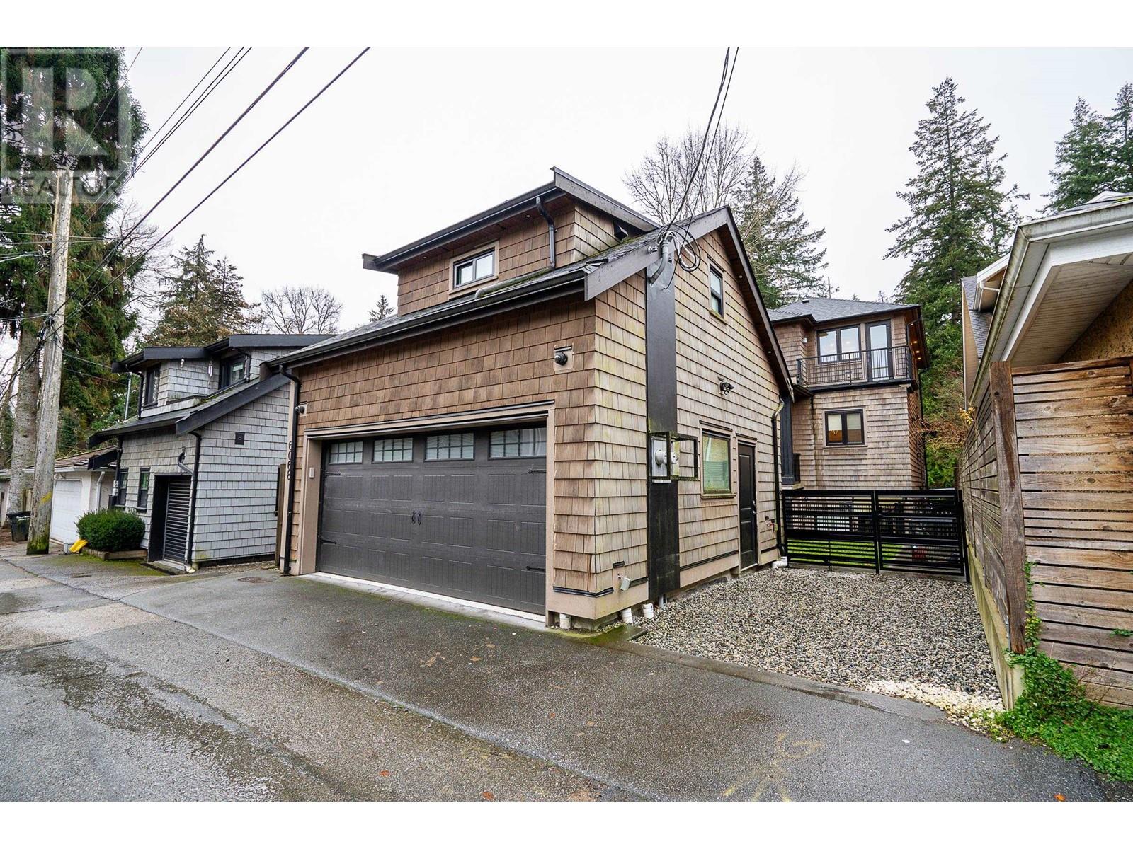 Listing Picture 35 of 40 : 6072 CROWN STREET, Vancouver / 溫哥華 - 魯藝地產 Yvonne Lu Group - MLS Medallion Club Member