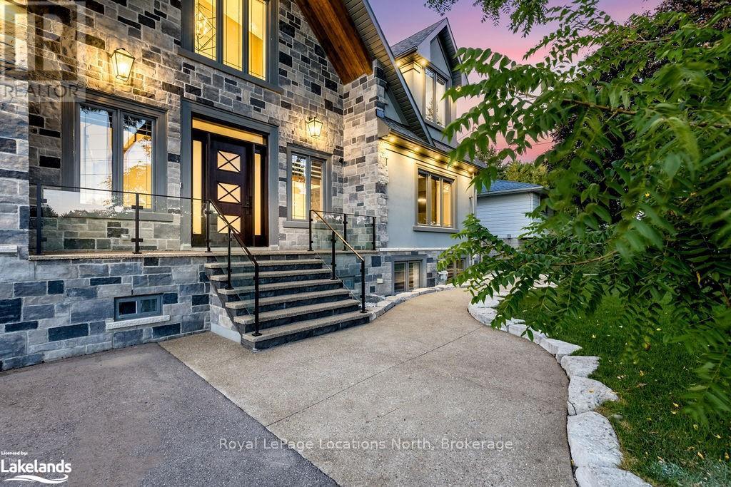 22 East John Street, Innisfil, Ontario  L0L 1L0 - Photo 2 - N10436431