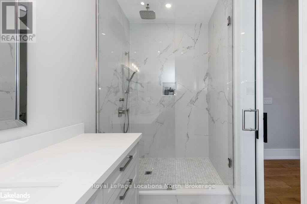 22 East John Street, Innisfil, Ontario  L0L 1L0 - Photo 36 - N10436431