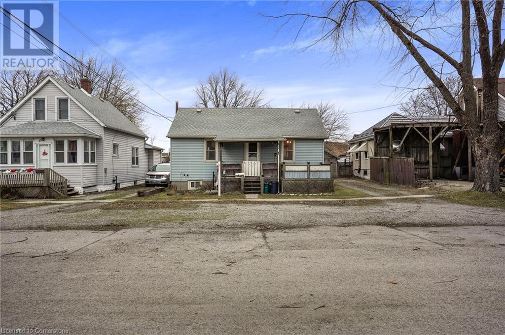 14 Kinnear Street, Port Colborne, Ontario  L3K 1A6 - Photo 2 - 40687189