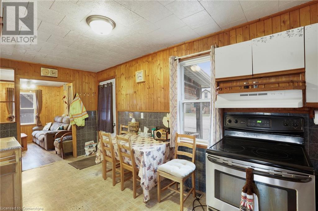 14 Kinnear Street, Port Colborne, Ontario  L3K 1A6 - Photo 11 - 40687189