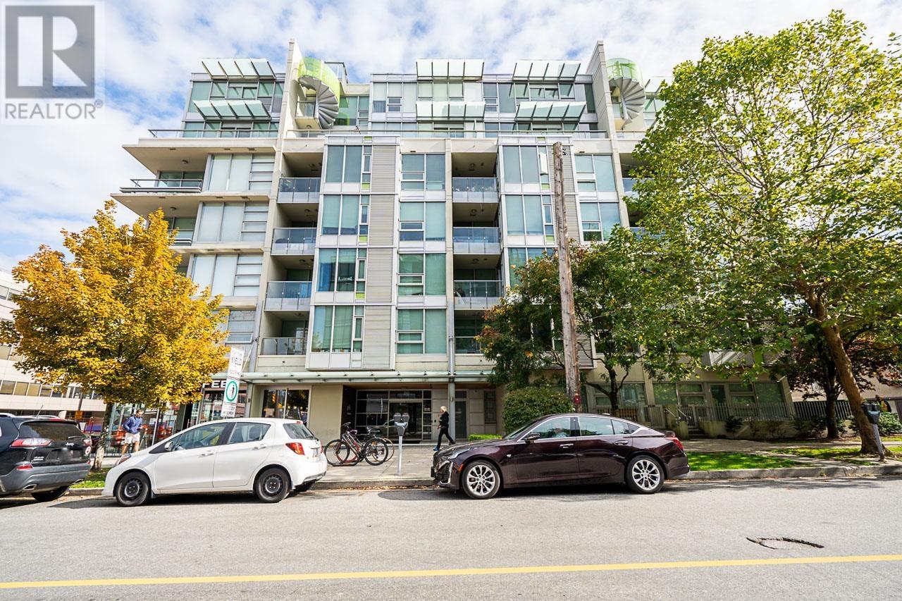312 2528 MAPLE STREET, Vancouver