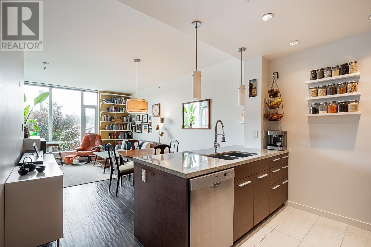 Listing Picture 11 of 40 : 312 2528 MAPLE STREET, Vancouver / 溫哥華 - 魯藝地產 Yvonne Lu Group - MLS Medallion Club Member